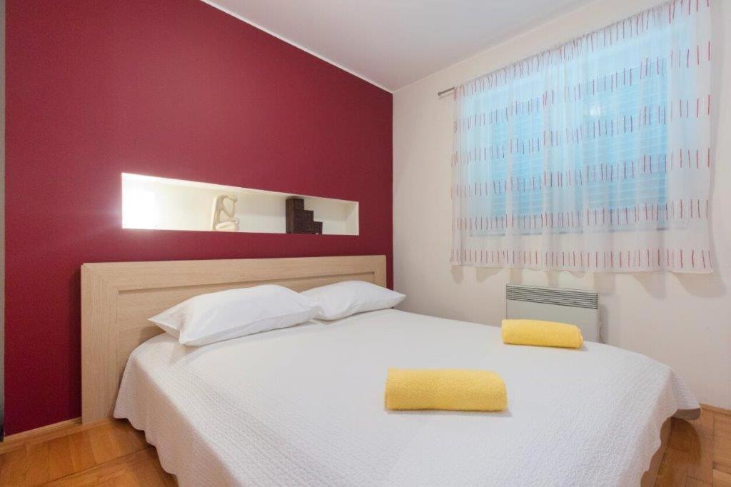 Dalma Residence Apartman Girandella Zaboric Exteriör bild