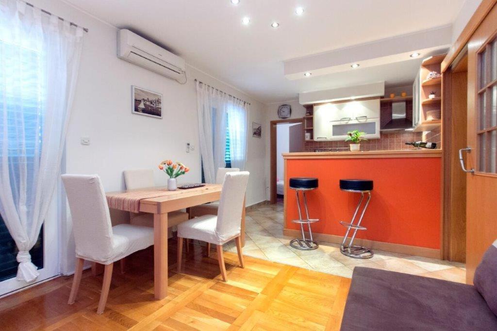 Dalma Residence Apartman Girandella Zaboric Exteriör bild