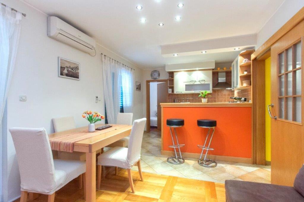 Dalma Residence Apartman Girandella Zaboric Exteriör bild