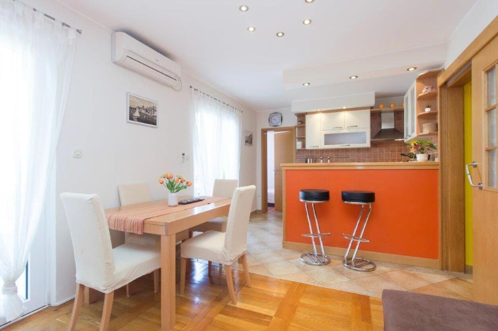 Dalma Residence Apartman Girandella Zaboric Exteriör bild